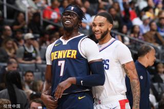 正在为众人 正在为众人